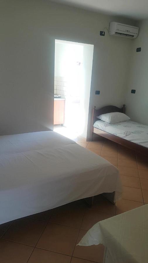 Aralis Rooms Saranda Zewnętrze zdjęcie