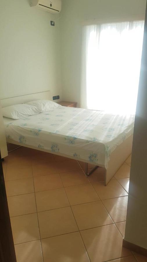 Aralis Rooms Saranda Zewnętrze zdjęcie